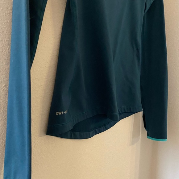 Nike Long Sleeve Top - Picture 3 of 5